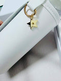 Dior VIP贈品玻璃水樽連白色皮套 (21/8截 預計9月下旬)