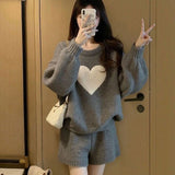 💕韓國熱賣🇰🇷秋冬甜美大愛心針織套裝（上衣 + 短褲）💕 (29/10截 預計11月下旬)