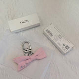 Dior Beauty 2026年七夕限定贈品粉色牛仔布蝴蝶結鎖匙扣🎁連原裝盒🎁 (6/10截 11月上旬)