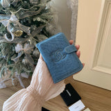 Chanel 2026 VIP生日贈禮牛仔護照夾🎁配防塵袋+禮盒 (17/5截 預計6月中旬)