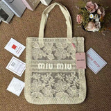 批發價-MiuMiu Summer Reads Lace 米白色刺繡Tote Bag (10/8截 預計9月中下旬)