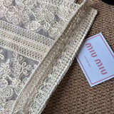 批發價-MiuMiu Summer Reads Lace 米白色刺繡Tote Bag (10/8截 預計9月中下旬)