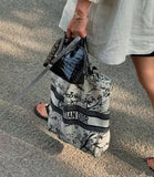 批發價-Dior Cruise 2026 VIP 年度會員專屬禮遇 —— Roma Theatrum Mundi 限量帆布袋 (29/6截 預計7月下旬)