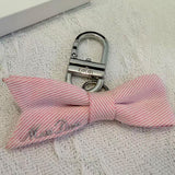 Dior Beauty 2026年七夕限定贈品粉色牛仔布蝴蝶結鎖匙扣🎁連原裝盒🎁 (6/10截 11月上旬)