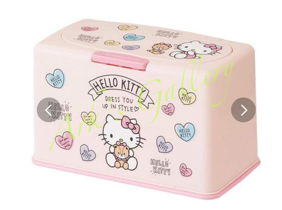 Skater Hello Kitty 口罩盒